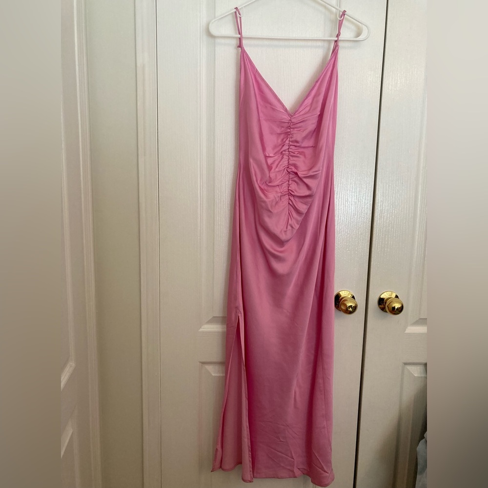✨NWT✨ ASTR The Label Valinda Dres- Size M 🧚🏼‍♀️